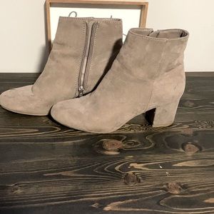 Women’s boots